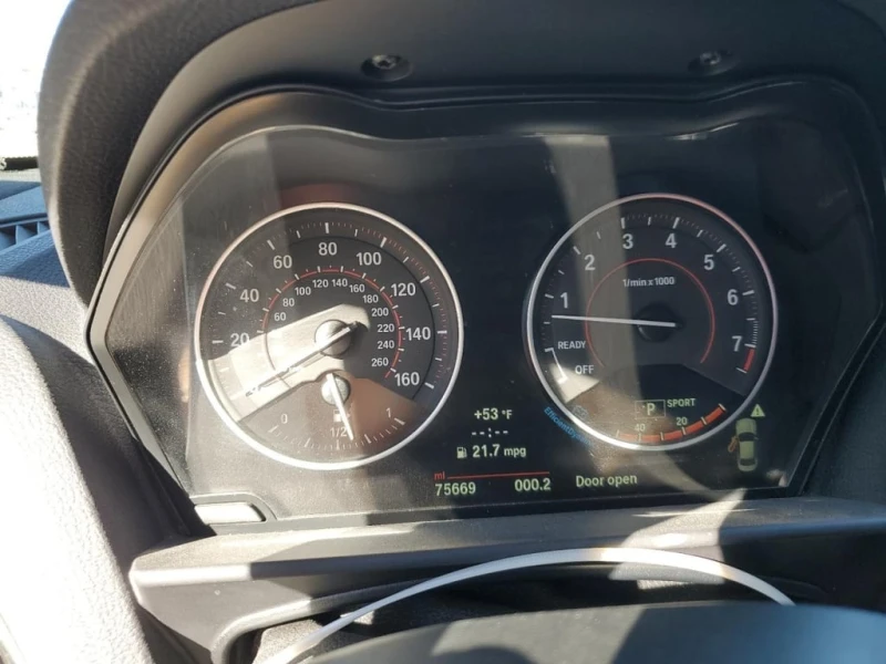 BMW 235 * M235* * CARFAX * БЕЗ ПЪРВОНАЧАЛНА ВНОСКА, снимка 9 - Автомобили и джипове - 52726707