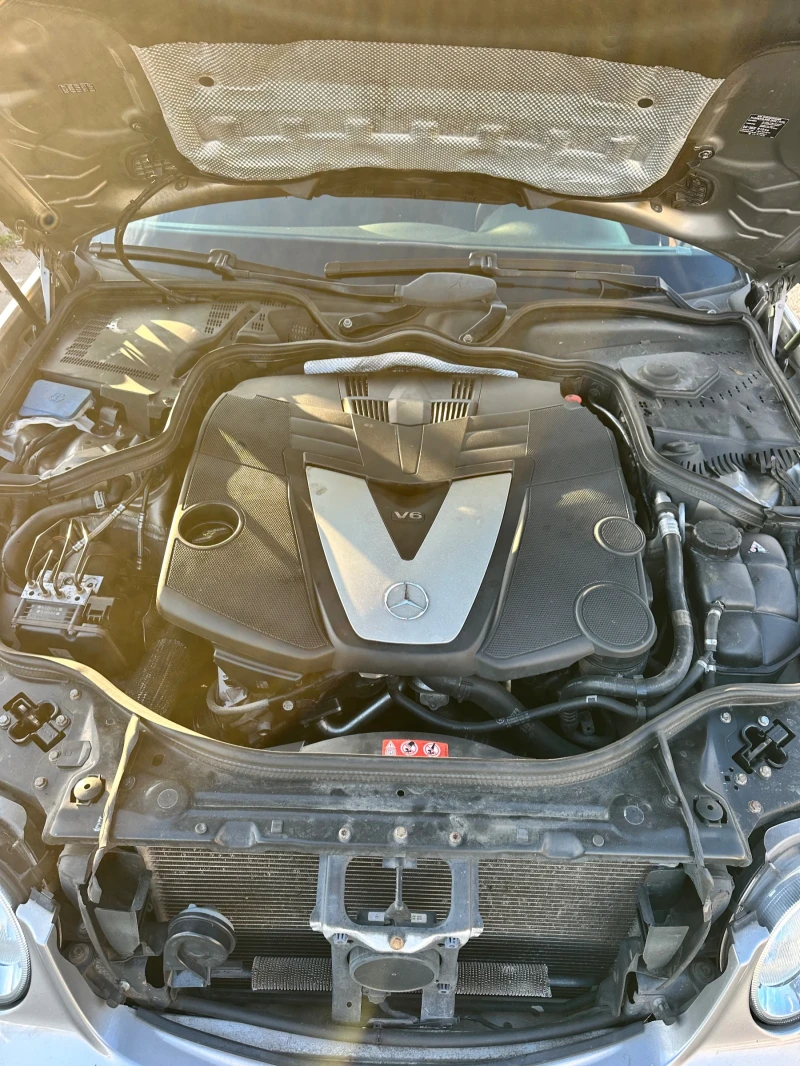 Mercedes-Benz E 320, снимка 13 - Автомобили и джипове - 52914111