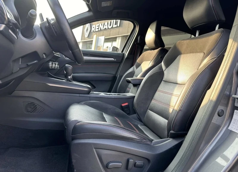 Renault Arkana 1.6 бензин хибрид RS line, снимка 6 - Автомобили и джипове - 53432817