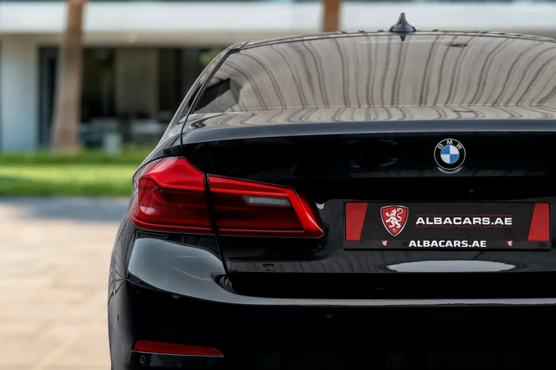 BMW 520 АвтоКредит* (Цена до БГ), снимка 6 - Автомобили и джипове - 53433135