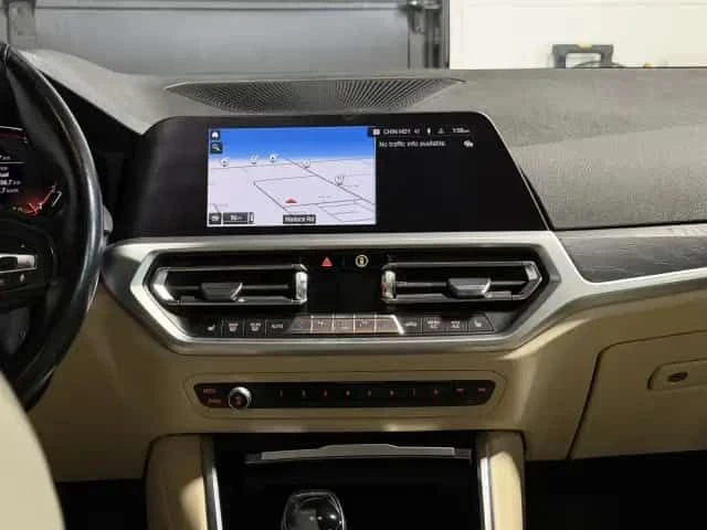 BMW 330  KEYLESS | ПОДГРЕВИ | ШИБИДАХ | CARFAX, снимка 9 - Автомобили и джипове - 53998516