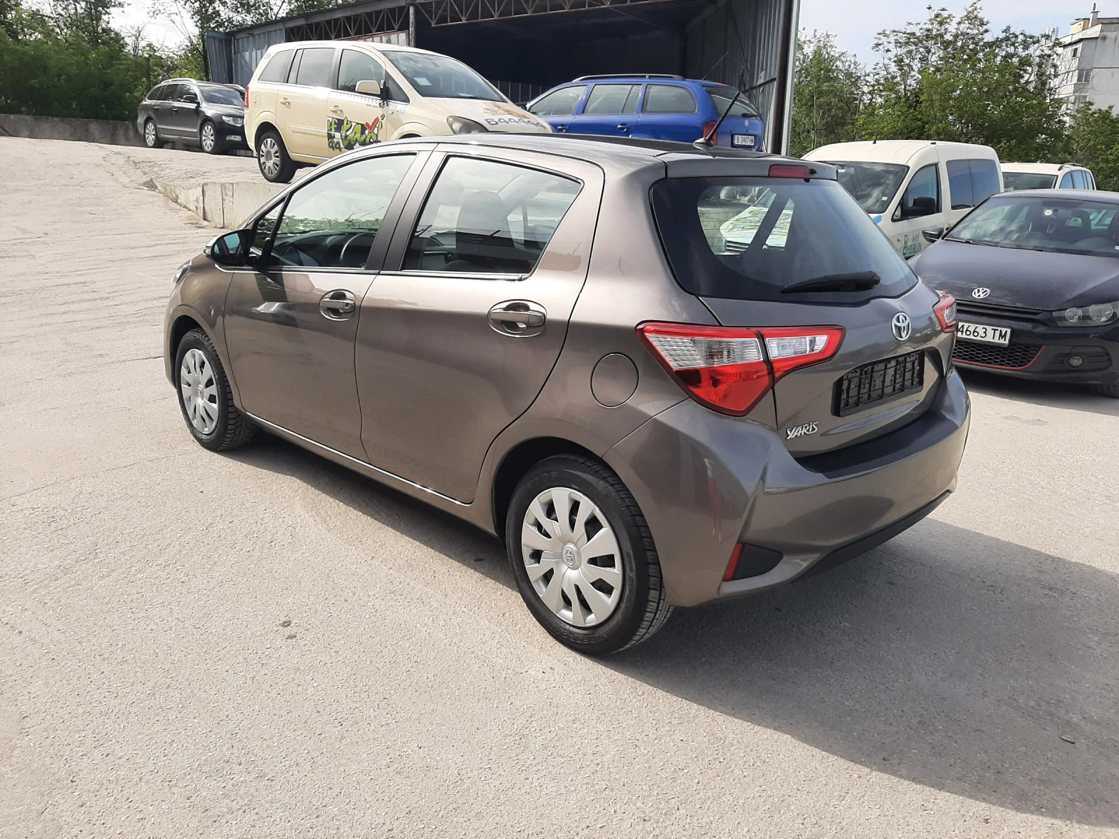 Toyota Yaris 1.5i 112кс - изображение 6