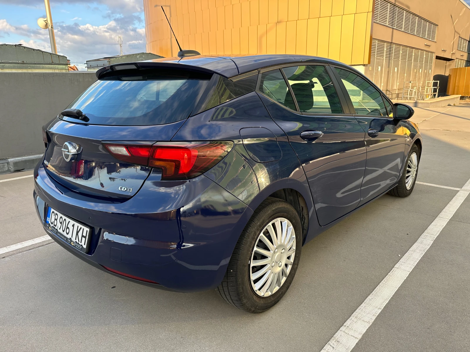 Opel Astra 75хил. км!!! - изображение 4