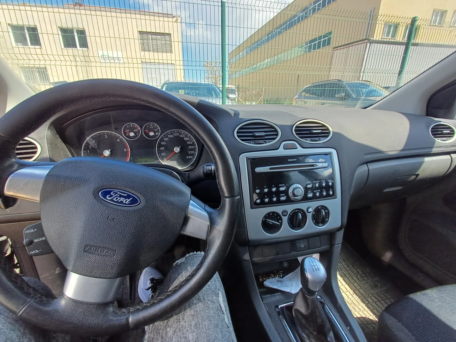 Ford Focus 1.6 - изображение 5