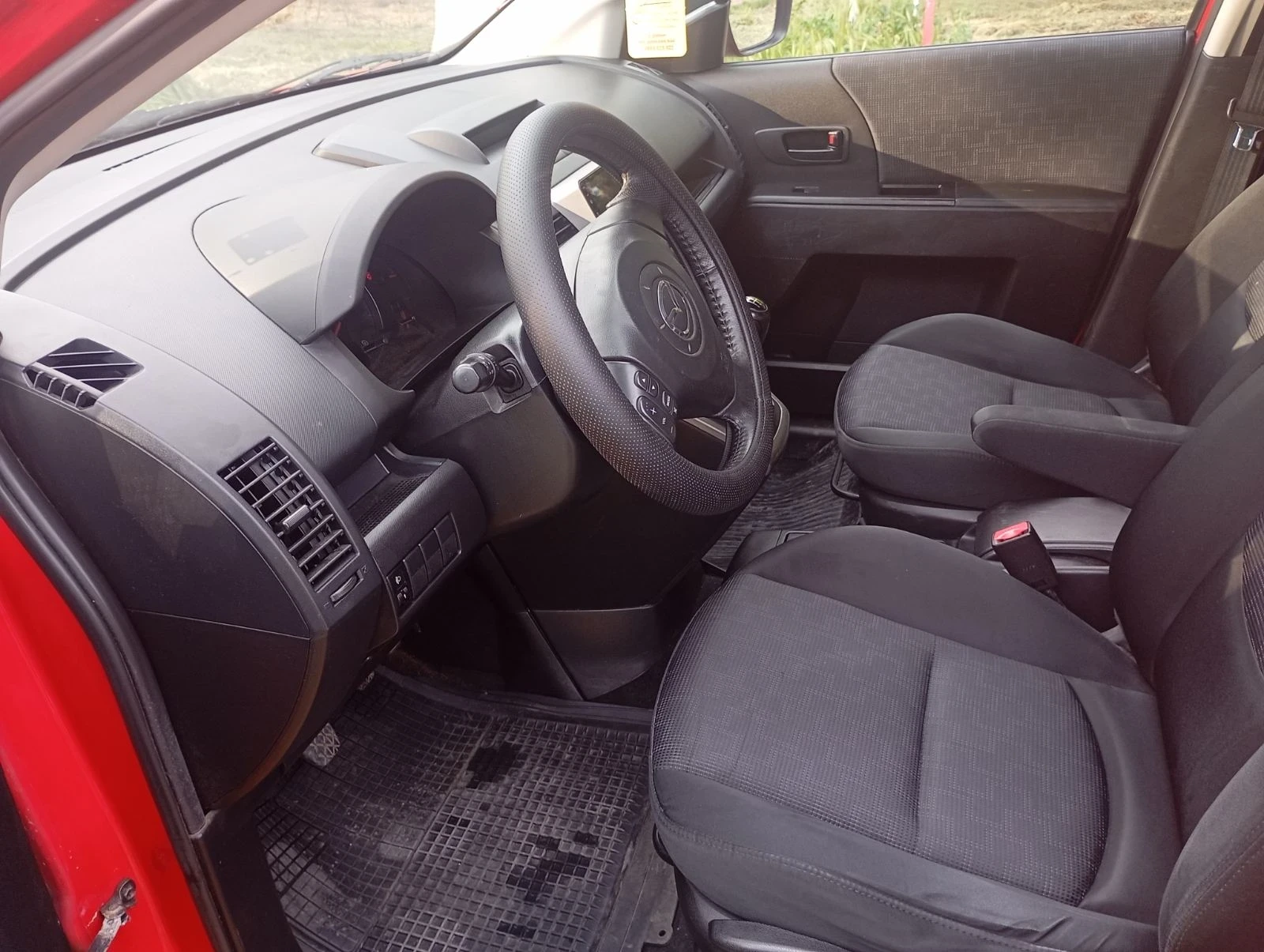Mazda 5  - изображение 9