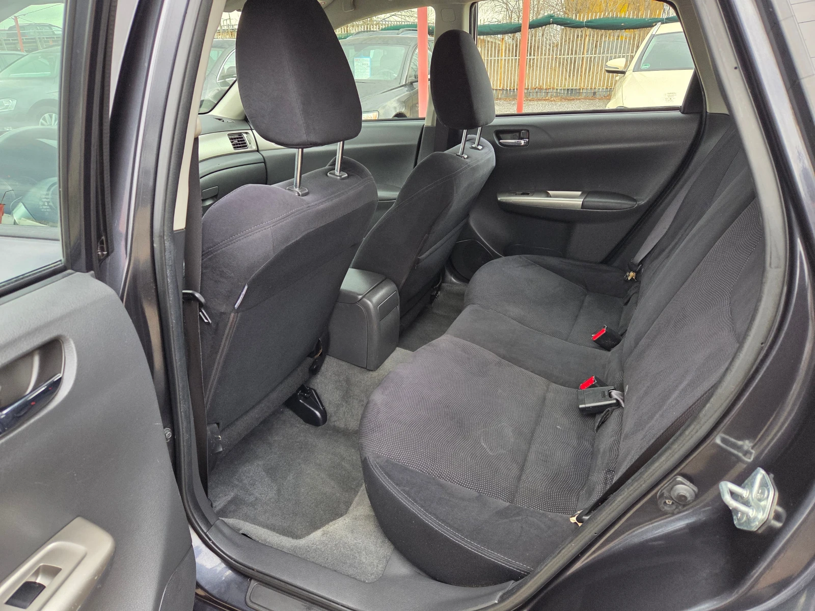Subaru Impreza 1.5 I/Bi-fuel/4x4 | Mobile.bg � ����������� 9