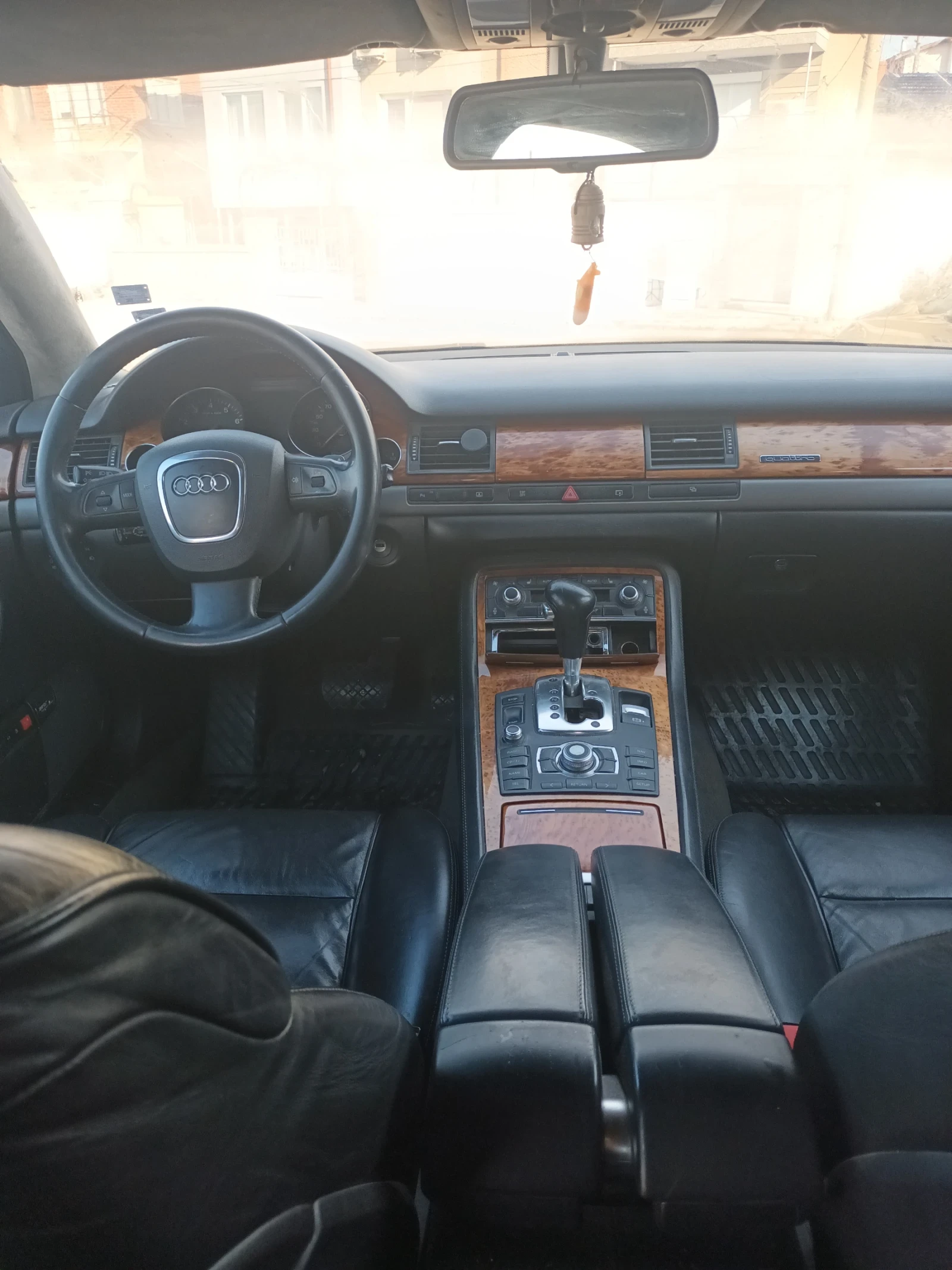 Audi A8 4.2i Газ Long  - изображение 10