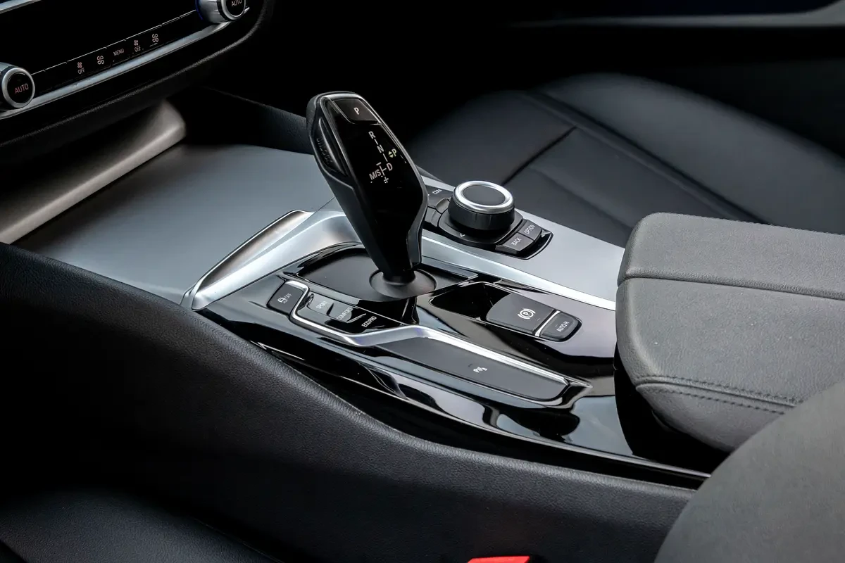 BMW 520 АвтоКредит* (Цена до БГ) - изображение 10