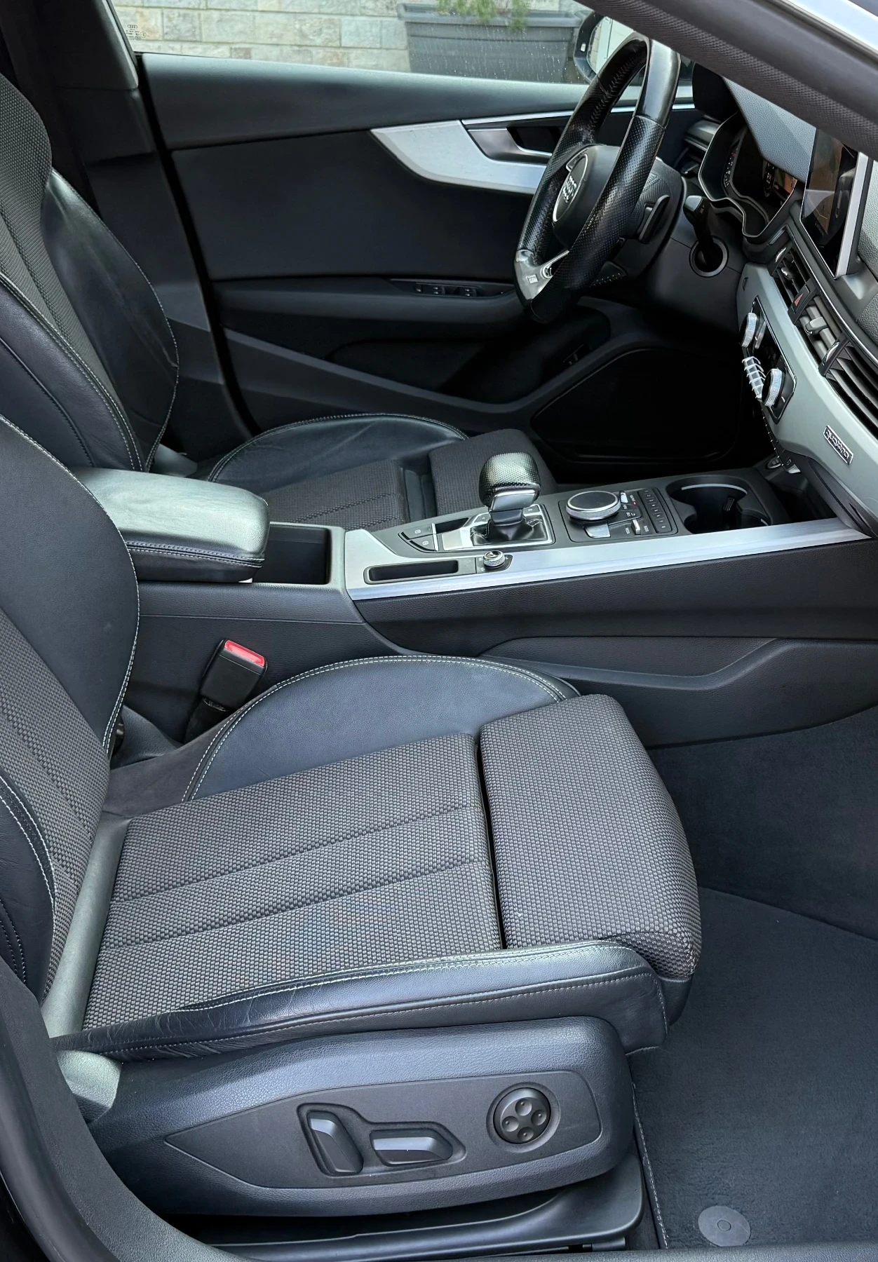 Audi A5 2.0TDI 190kc Quattro S line  | Mobile.bg � ����������� 12