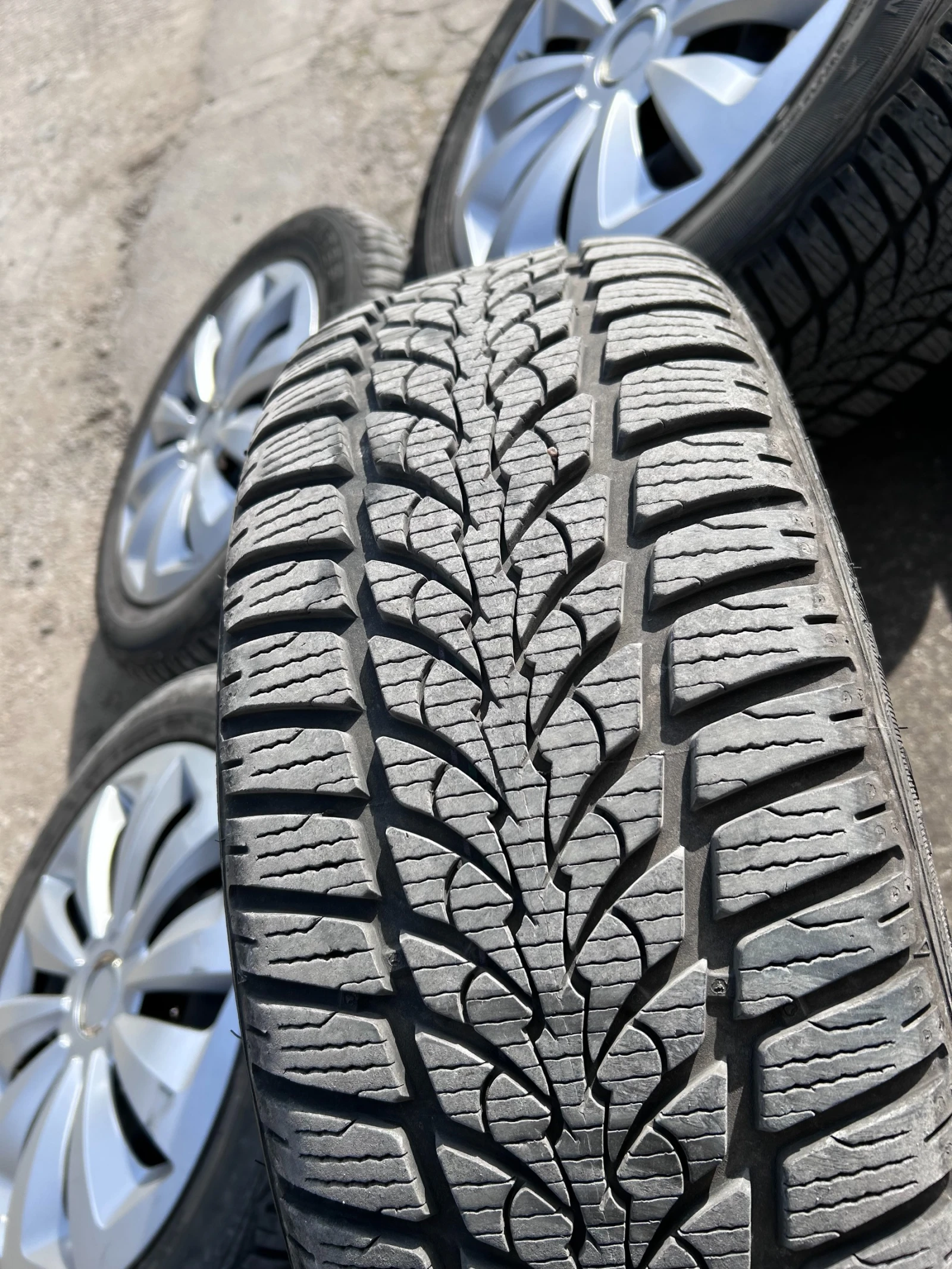 Volvo S40 2.0 HDI, 6 степенна ръчна кутия, снимка 11 - Автомобили и джипове - 53878722