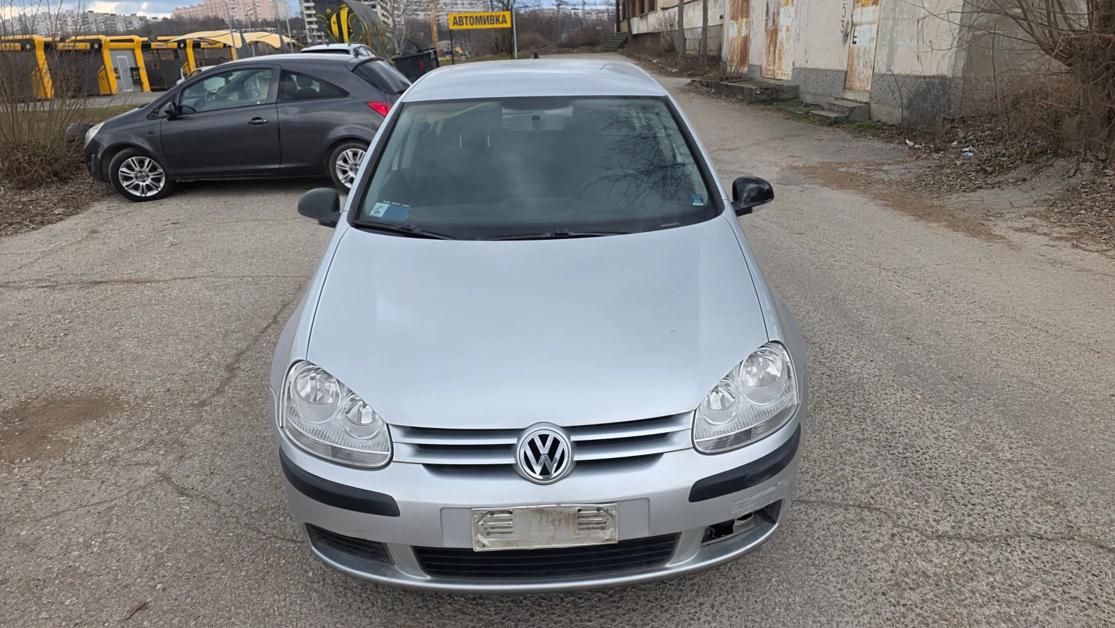 VW Golf 1.9tdi, снимка 13 - Автомобили и джипове - 53906338