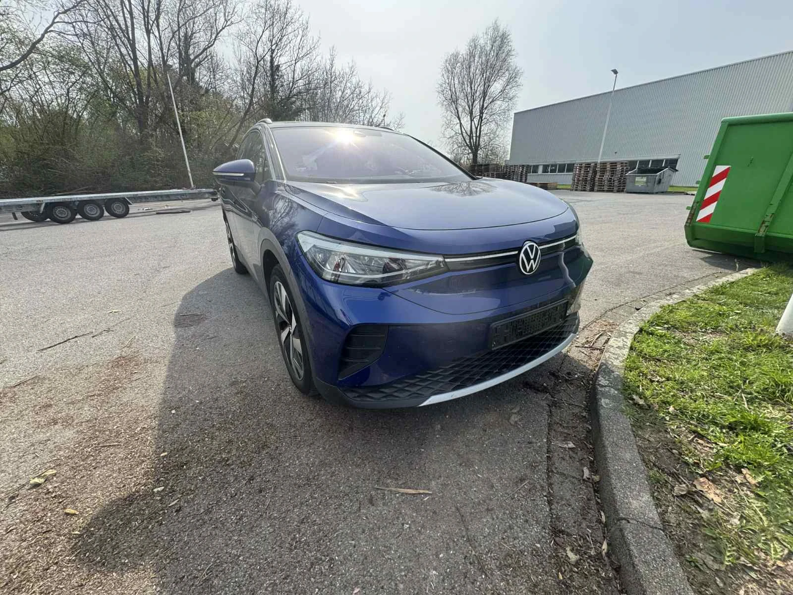 VW ID.4 77kWh* Pro Performence* Дистроник* LED* Подгрев, снимка 2 - Автомобили и джипове - 53950102