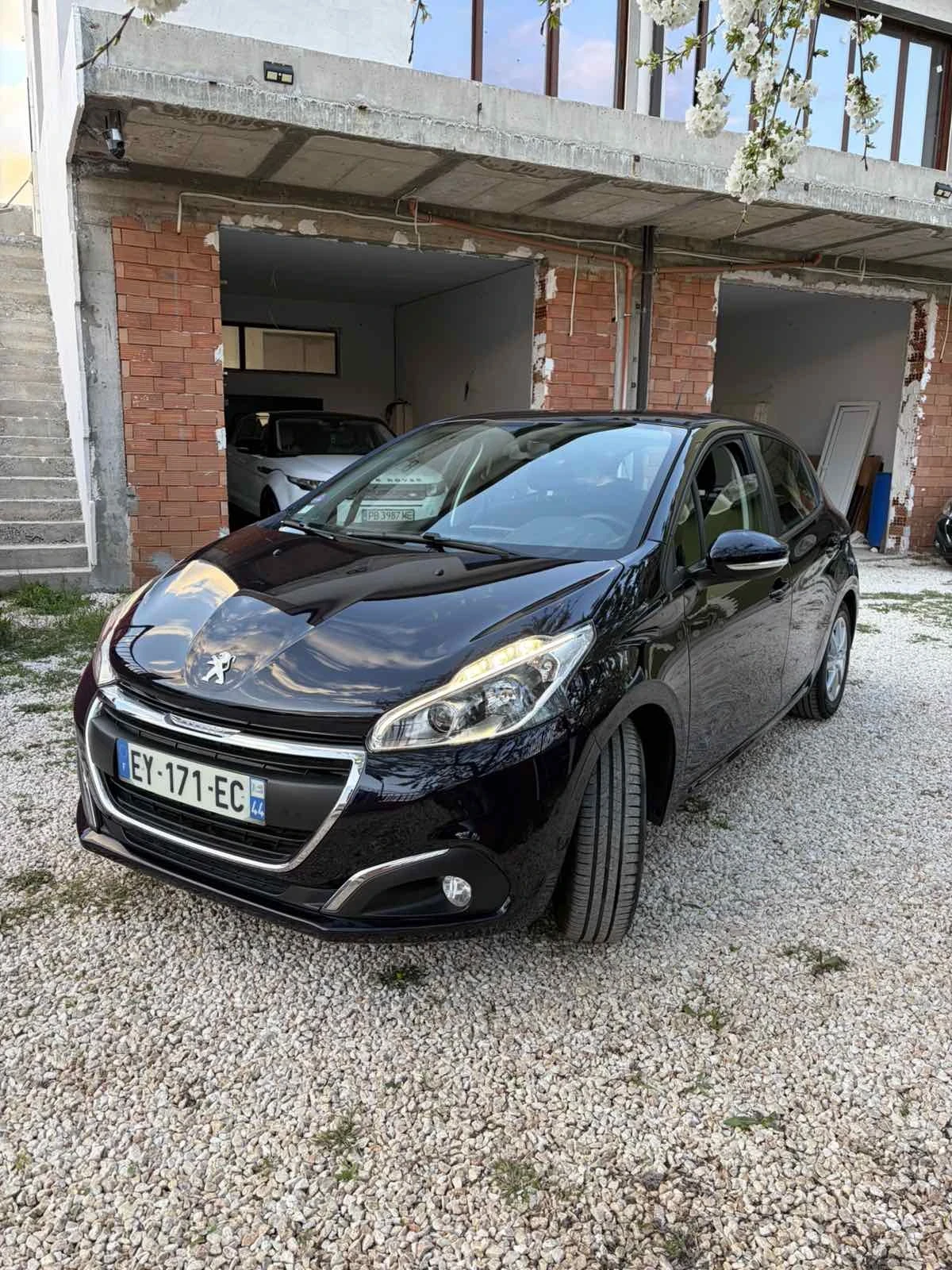 Peugeot 208 1.2/82k/EURO6/��������� ���������! | Mobile.bg � ����������� 2