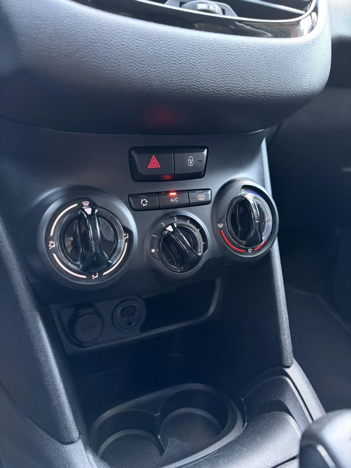 Peugeot 208 1.2/82k/EURO6/��������� ���������! | Mobile.bg � ����������� 11