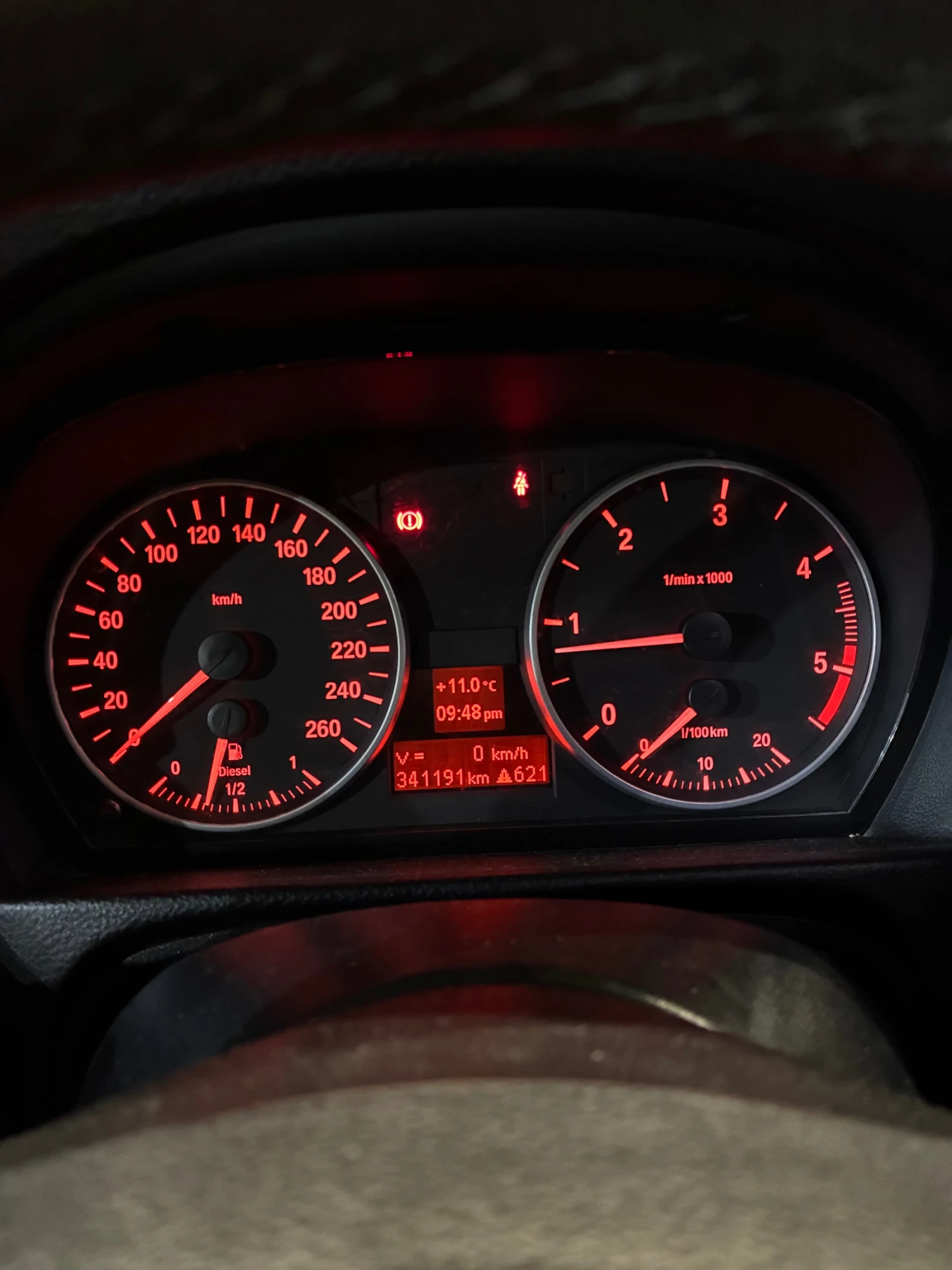 BMW 320 E91, снимка 8 - Автомобили и джипове - 54323678