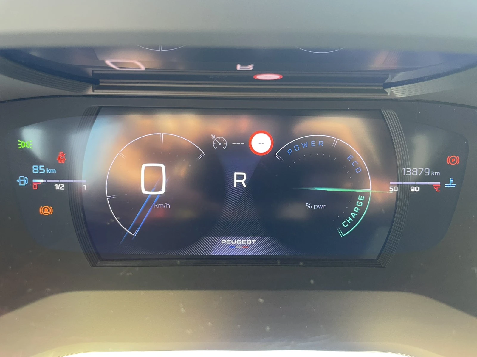 Peugeot 208 GT, снимка 11 - Автомобили и джипове - 54326487