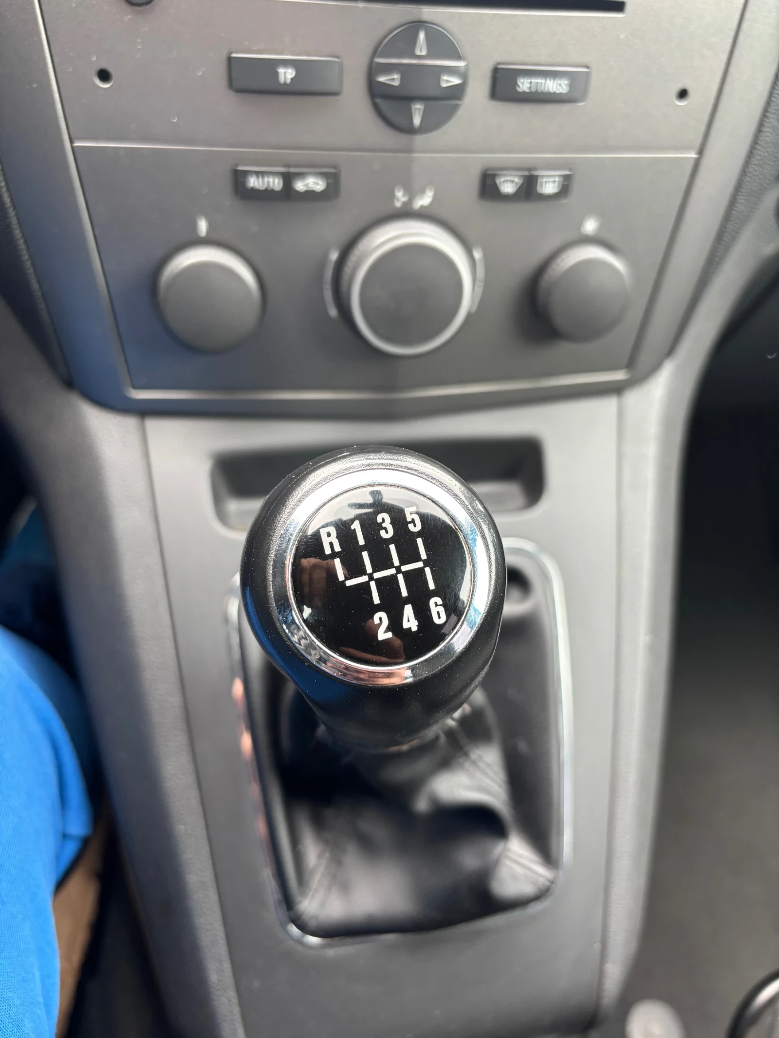 Opel Zafira 2.2, снимка 9 - Автомобили и джипове - 54353391