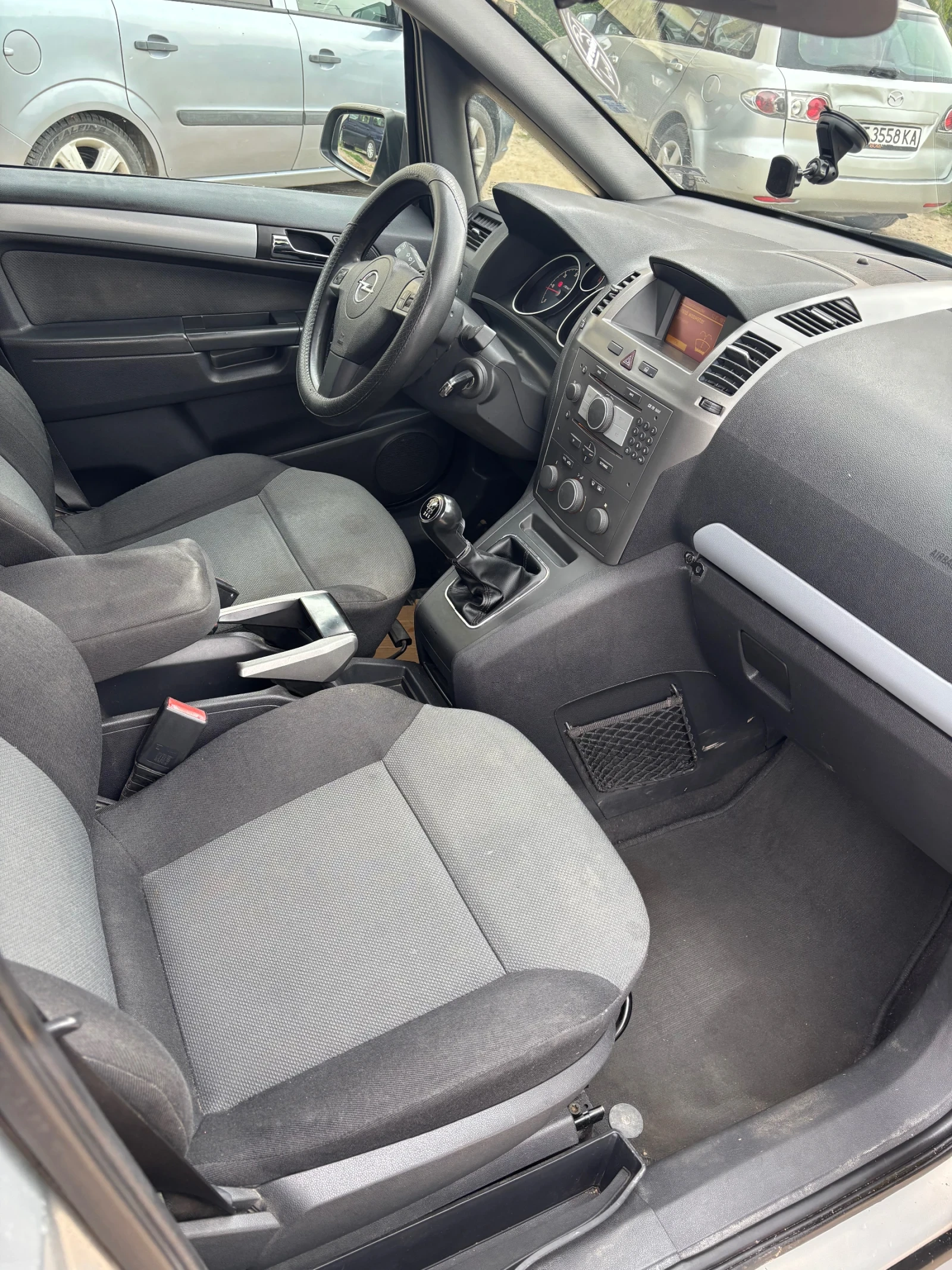 Opel Zafira 2.2, снимка 6 - Автомобили и джипове - 54353391