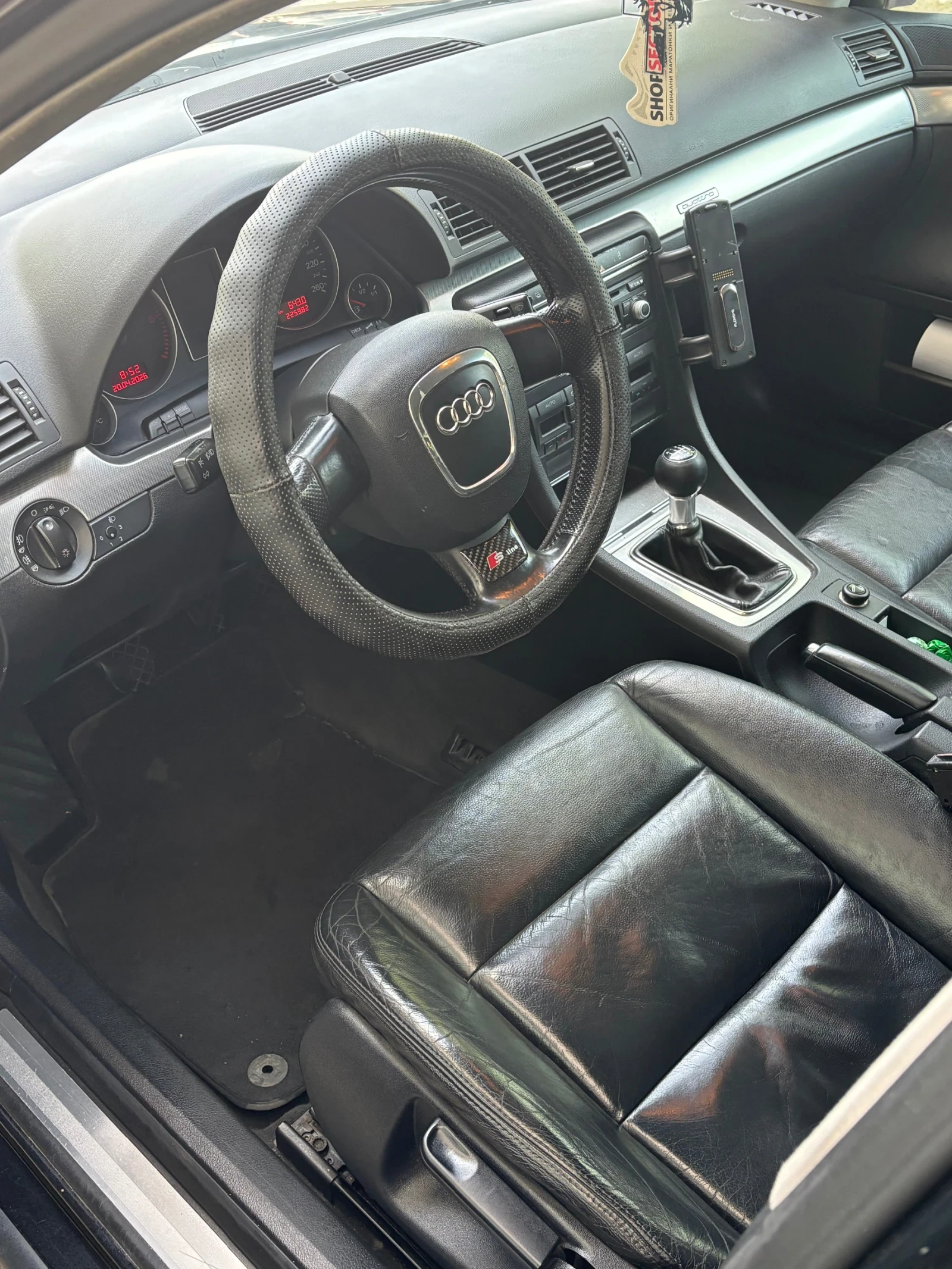 Audi A4 2.0 TDI 170 k.c. QUATTRO, снимка 9 - Автомобили и джипове - 54371068