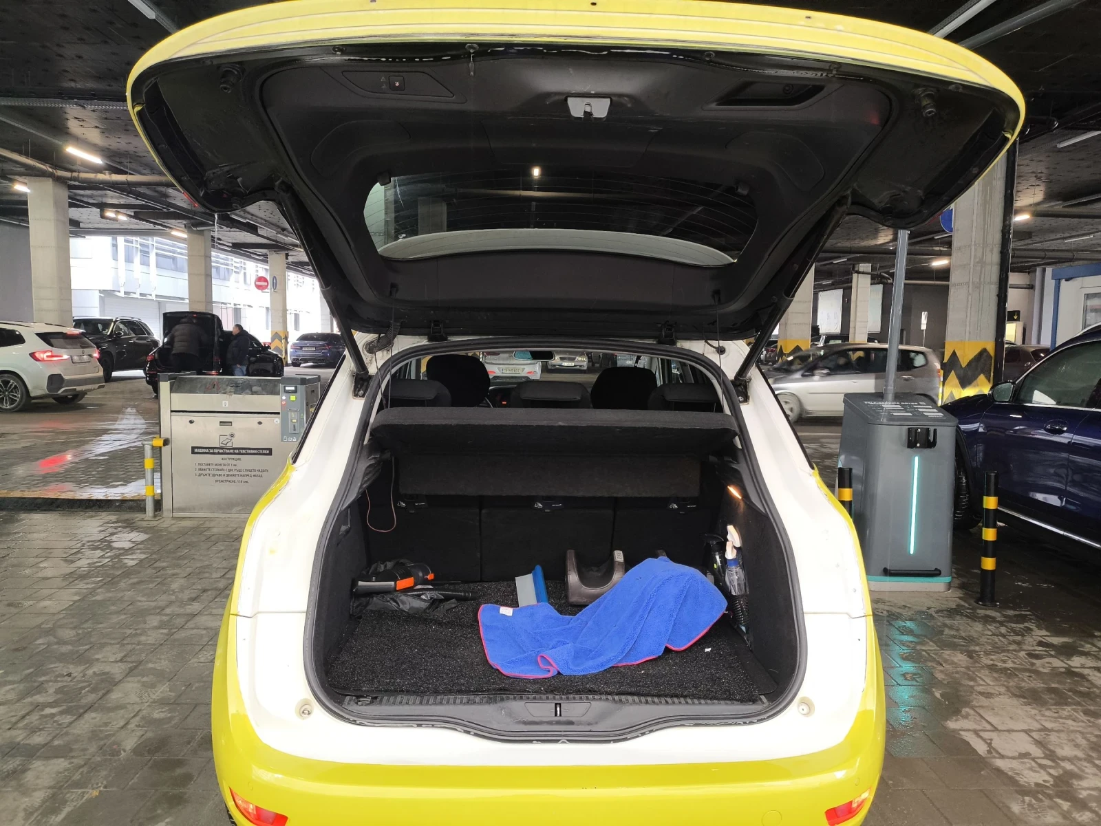 Citroen C4 Picasso 1.6eHDi automat, снимка 9 - Автомобили и джипове - 54467986