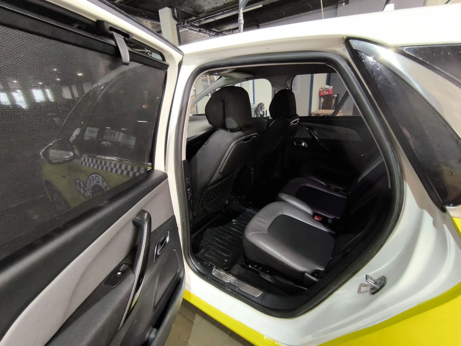 Citroen C4 Picasso 1.6eHDi automat, снимка 4 - Автомобили и джипове - 54467986