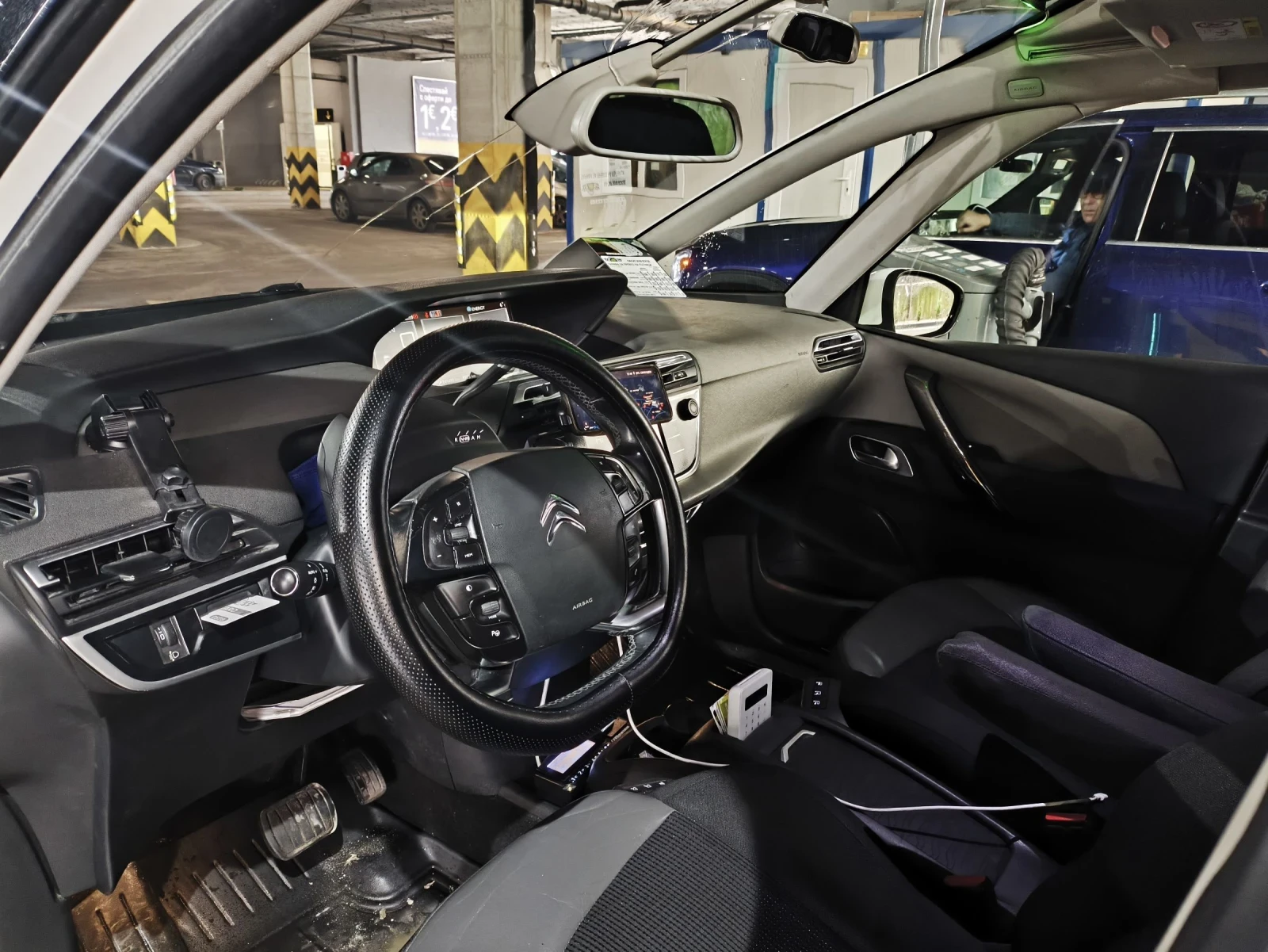 Citroen C4 Picasso 1.6eHDi automat, снимка 5 - Автомобили и джипове - 54467986