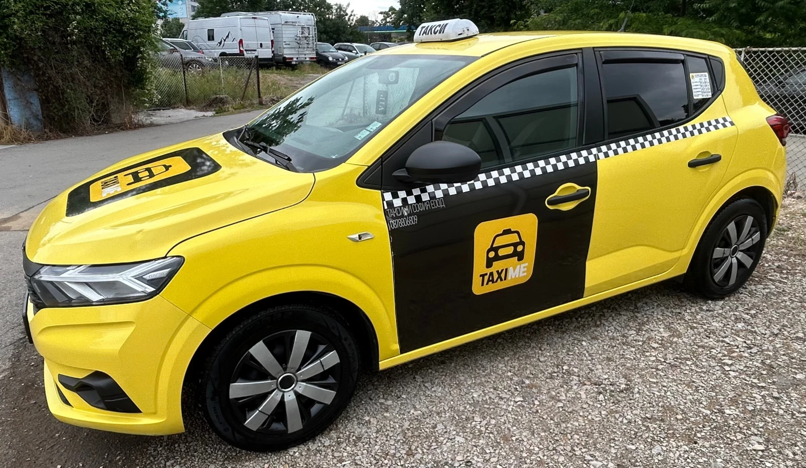 Dacia Sandero 1.0sce, снимка 2 - Автомобили и джипове - 54960180