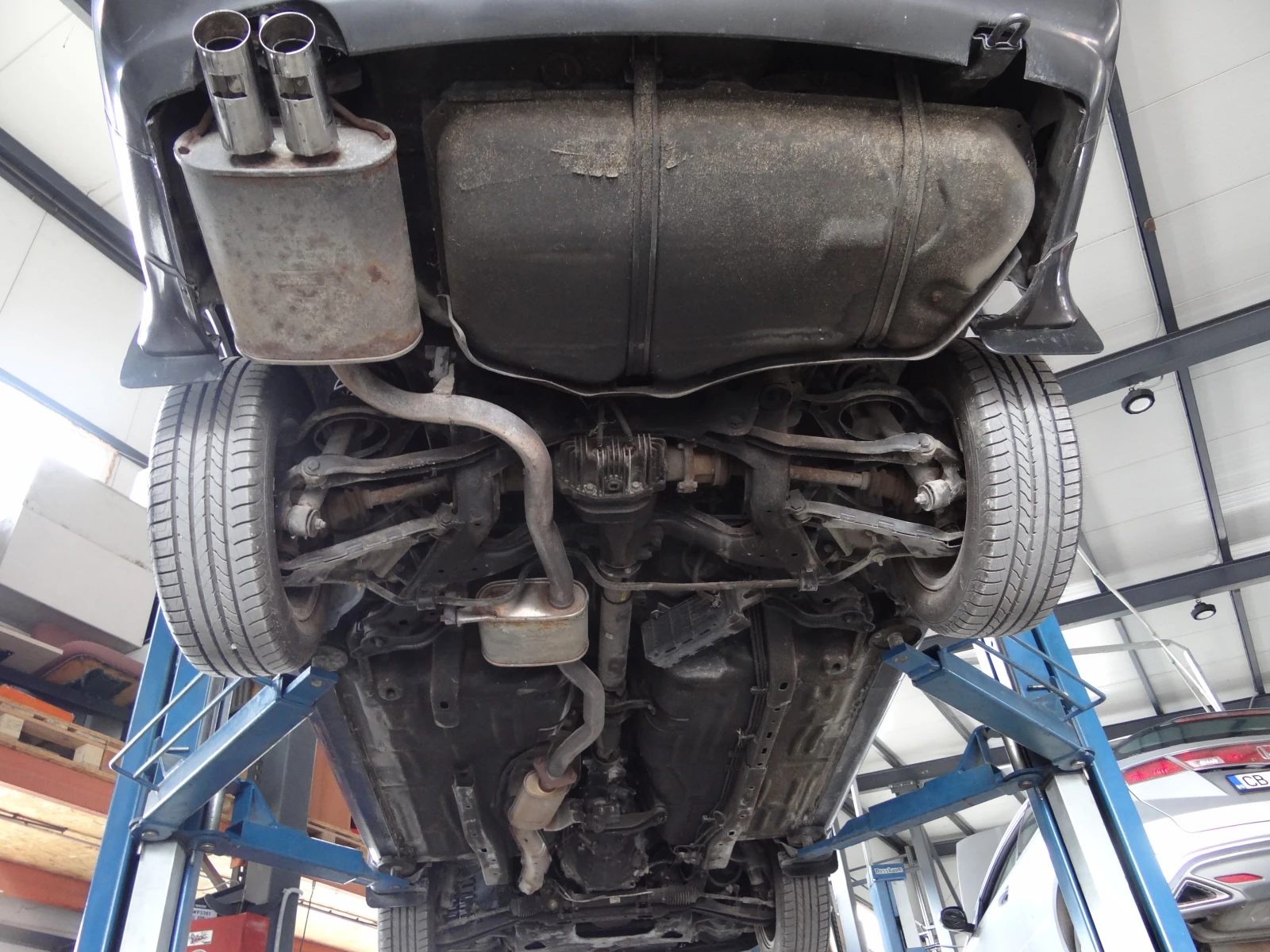 Nissan 200 sx 1.8i-16v-Turbo-171k.c. / 100хил.км. / Климатик /, снимка 16 - Автомобили и джипове - 54652041