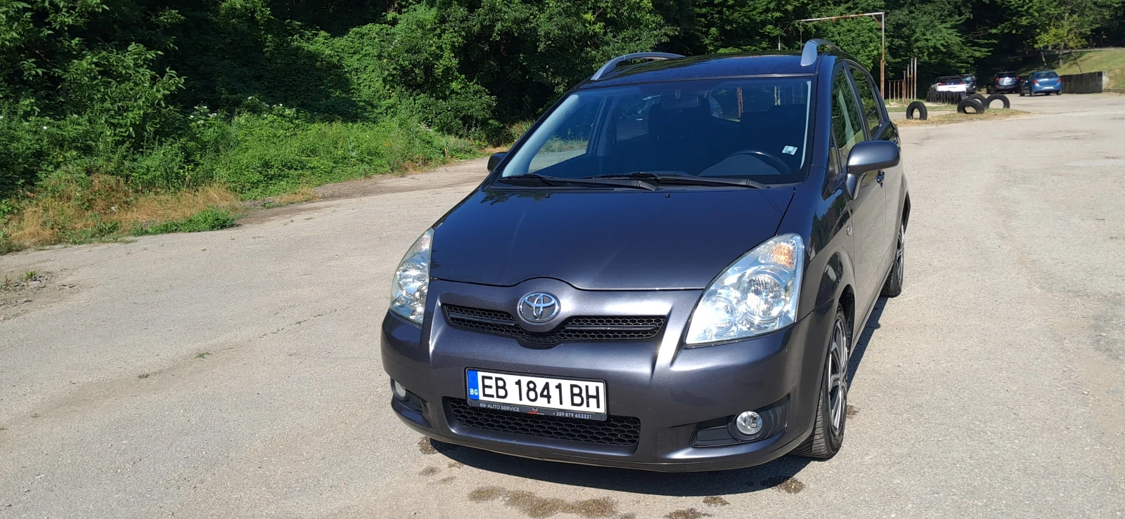 Toyota Corolla verso 2.2 D-4D (136 Hp) DPF, снимка 6 - Автомобили и джипове - 55105864