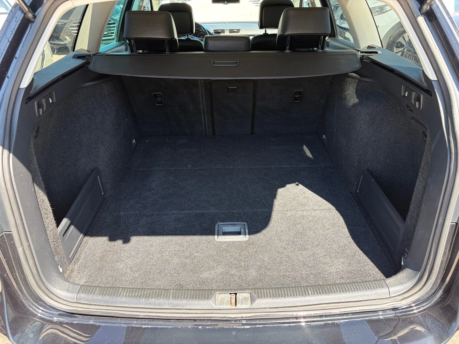 VW Passat HIGHLINE 2.0TDI-140 DSG, снимка 13 - Автомобили и джипове - 55500677