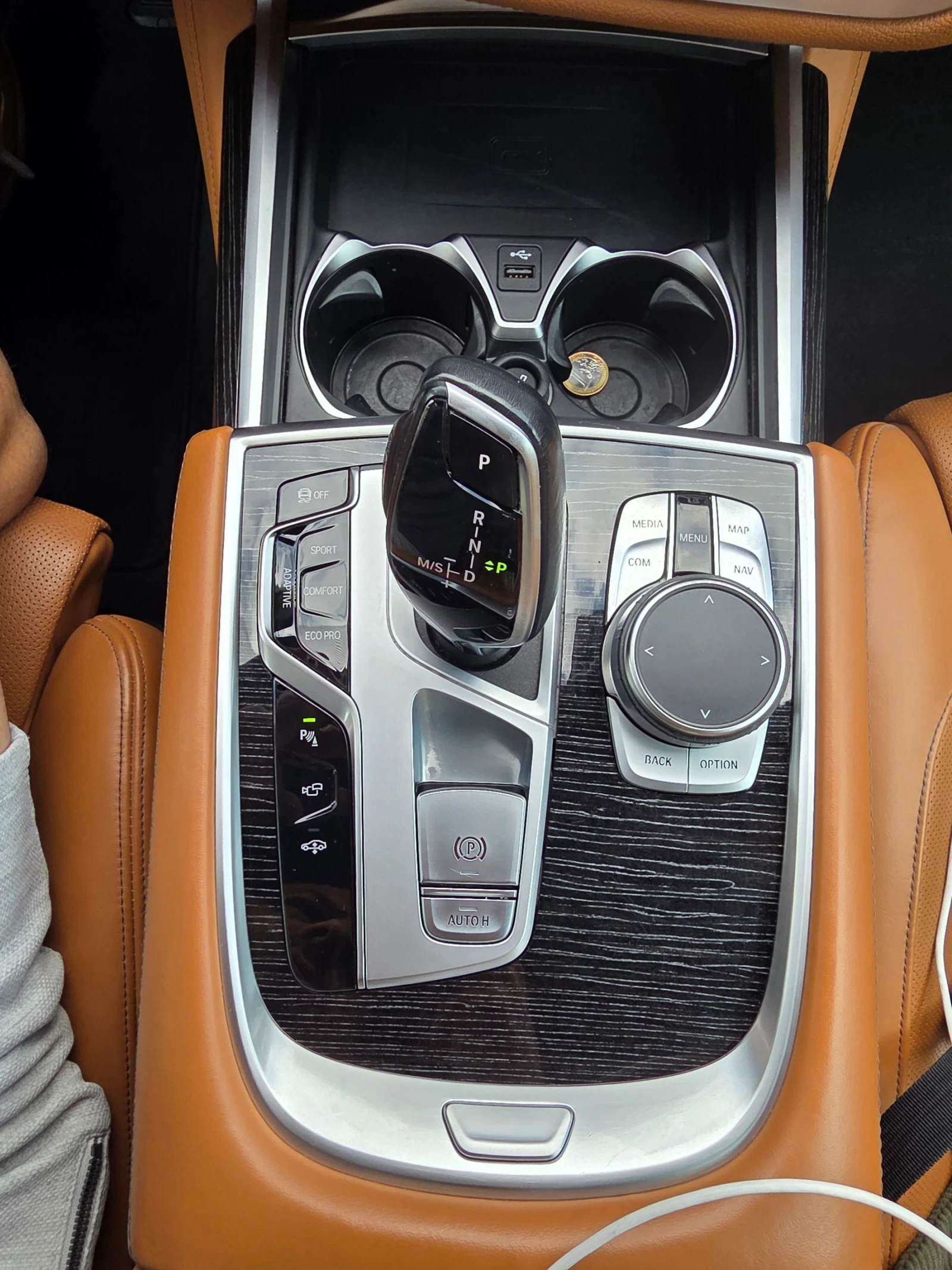 BMW 740, снимка 15 - Автомобили и джипове - 56057754