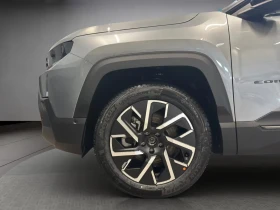 Jeep Compass Elektro Premium HuD 360 Panorama Winter Pack, снимка 11