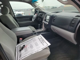 Toyota Sequoia 5.7* V8* ПОДГРЕВ* КАМЕРА* КЕЙЛЕС* - 32999 лв. - 51333980 10