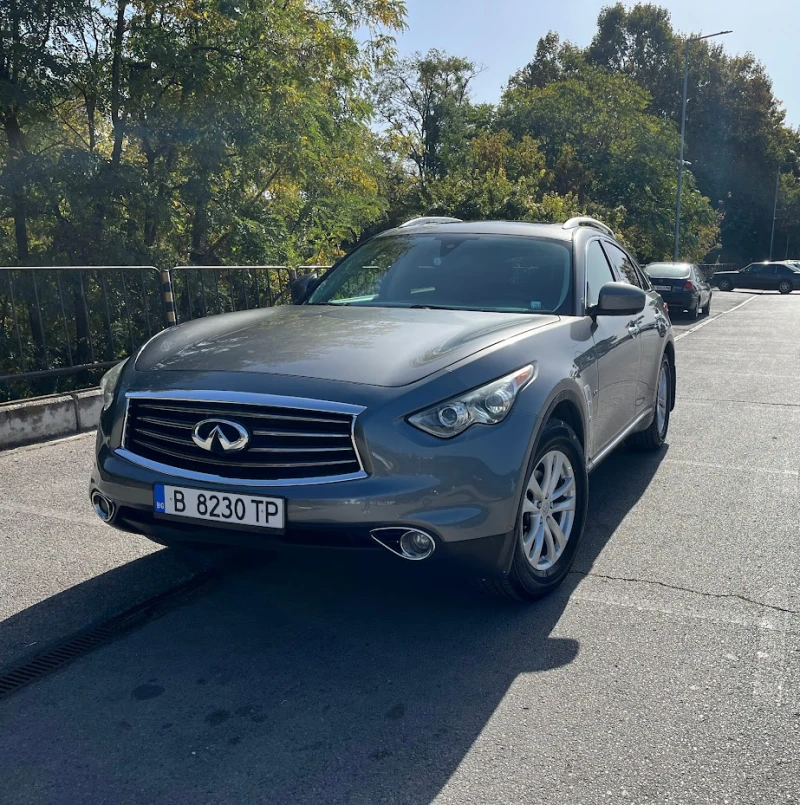 Infiniti QX70 3.7, снимка 3 - Автомобили и джипове - 49073863