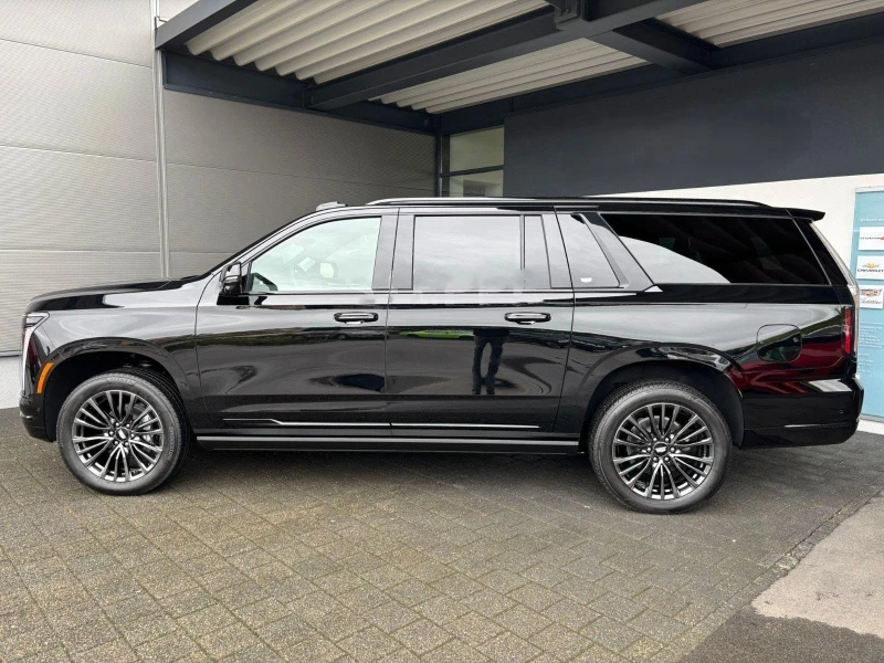 Cadillac Escalade 6.2 V8/LONG/NEW MODEL/S PLATINUM/EXECUTIVE LOUNGE/, снимка 3 - Автомобили и джипове - 51769269