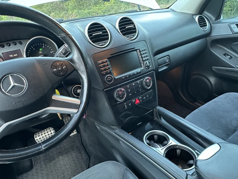 Mercedes-Benz ML 350 3.0* V6* 4MATIC* SPORT* FACELIFT, снимка 11 - Автомобили и джипове - 51841014