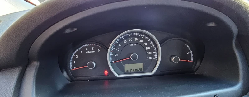 Kia Sportage, снимка 10 - Автомобили и джипове - 52422946