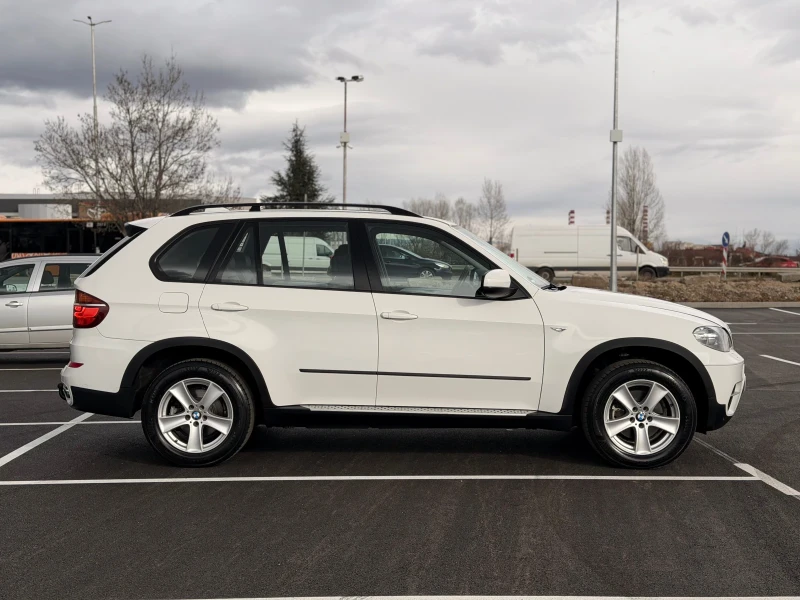 BMW X5 3.0D-FaceLift-Лизинг през Уникредит , снимка 5 - Автомобили и джипове - 52996612