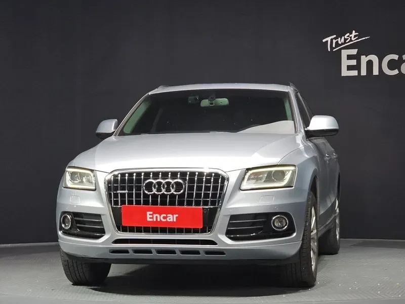 Audi Q5 2.0 TDI Quattro, снимка 3 - Автомобили и джипове - 55129968