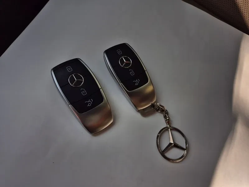 Mercedes-Benz GLC COUPE | AMG PKG | 4MATIC, снимка 11 - Автомобили и джипове - 55454447