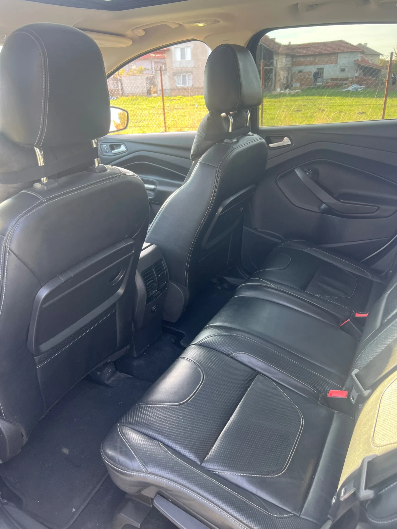 Ford Kuga  - изображение 8