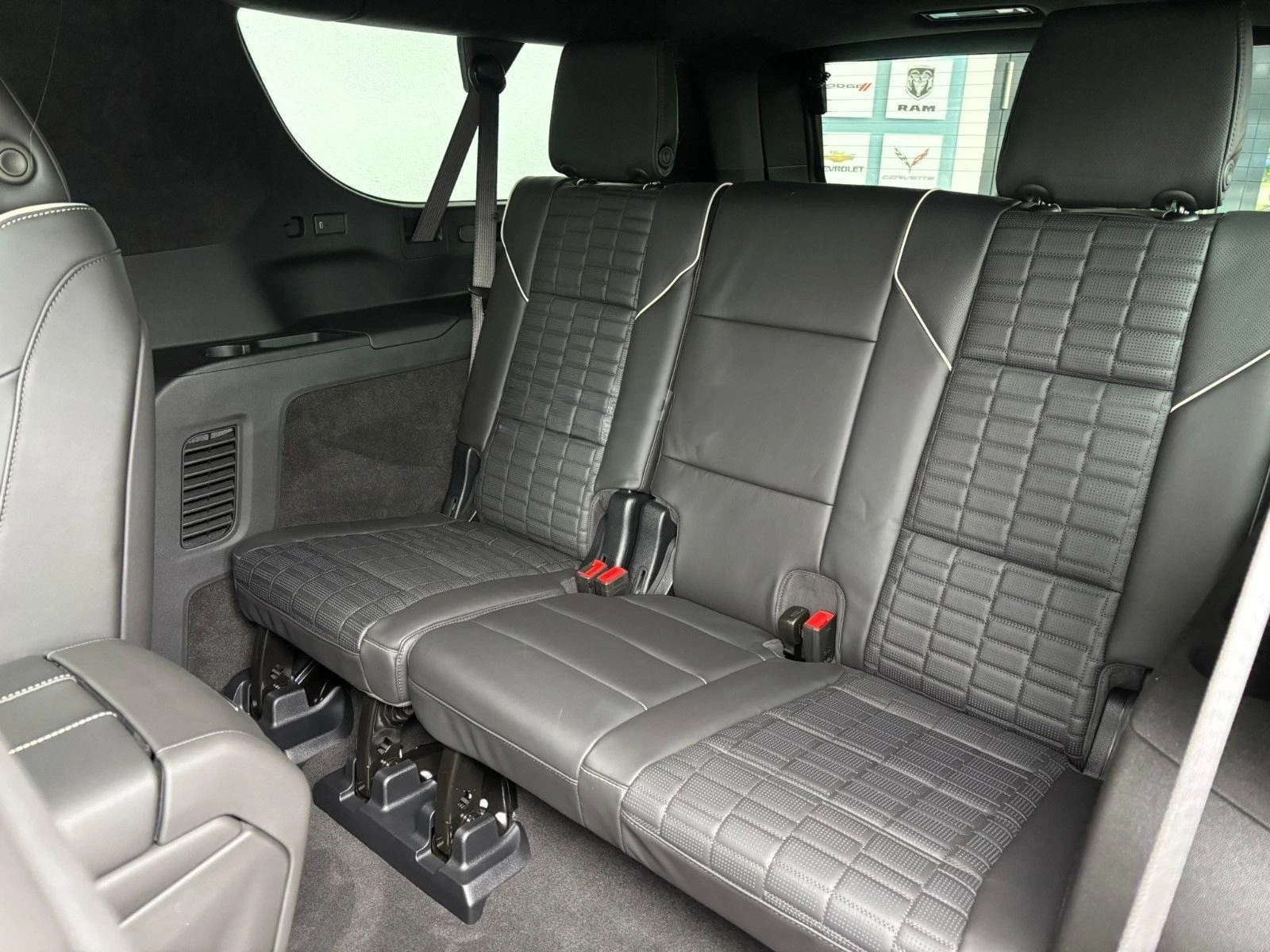 Cadillac Escalade 6.2 V8/LONG/NEW MODEL/S PLATINUM/EXECUTIVE LOUNGE/ | Mobile.bg   12