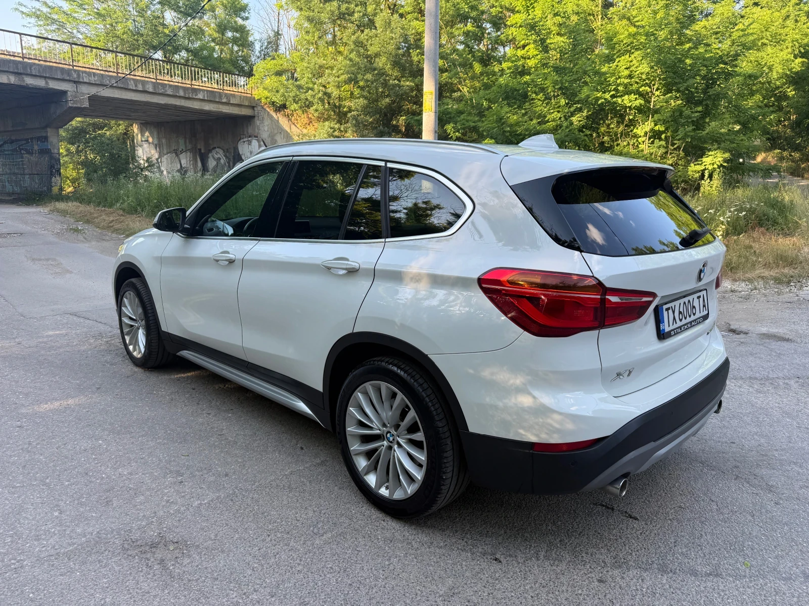 BMW X1 X-drive Автоматик 190к.с, снимка 5 - Автомобили и джипове - 52332765