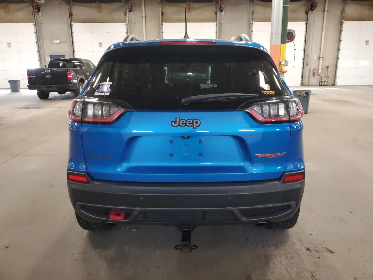 Jeep Cherokee TRAILHAWK/4X4/ВИДЕО НА МОТОРА - изображение 5