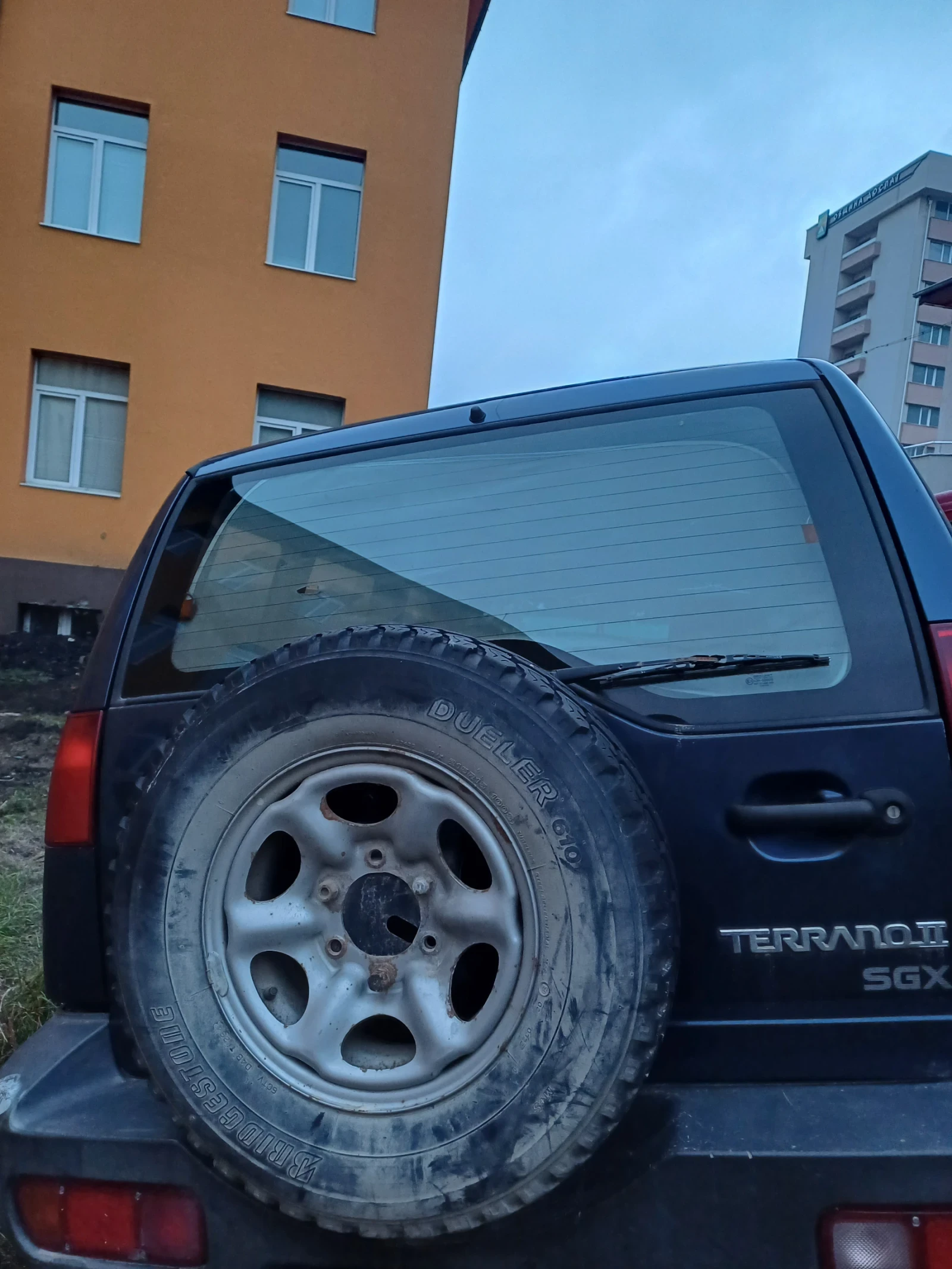 Nissan Terrano Nisan - изображение 2