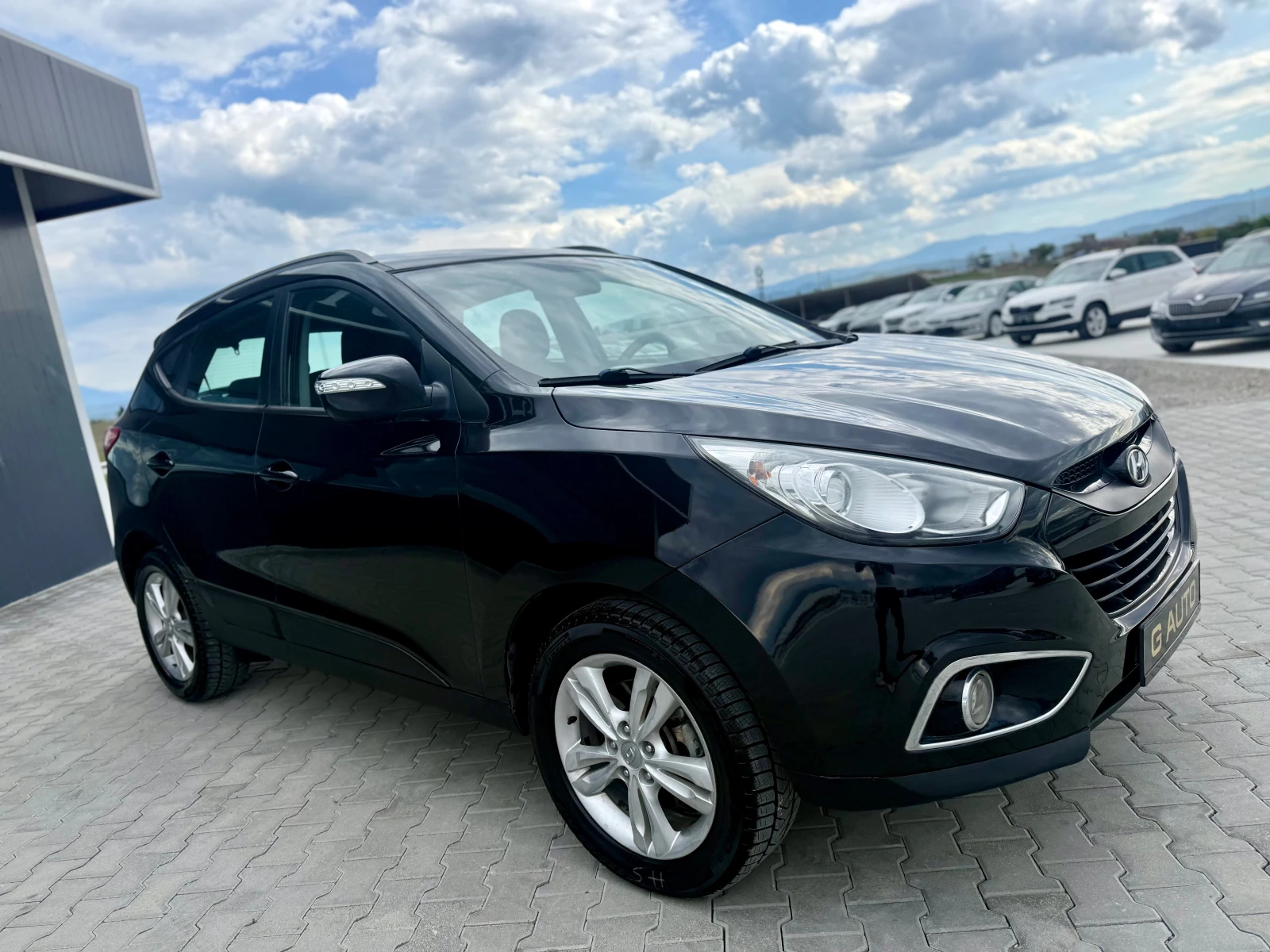 Hyundai IX35 2.0crdi 136 ks Собствен лизинг !!!, снимка 3 - Автомобили и джипове - 54259790