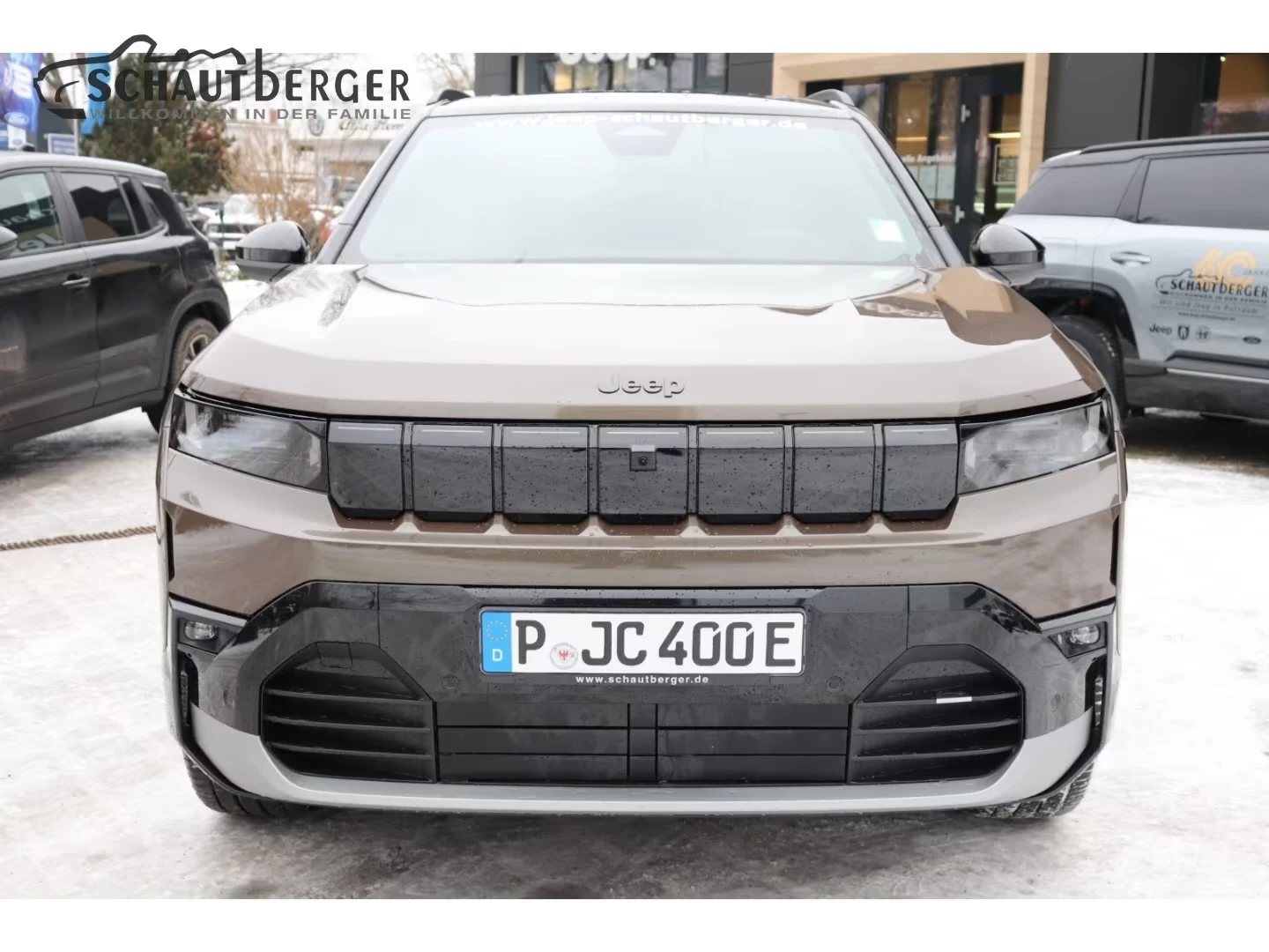 Jeep Compass Elektro Premium HuD 360 Panorama Winter Pack, снимка 2 - Автомобили и джипове - 54292419