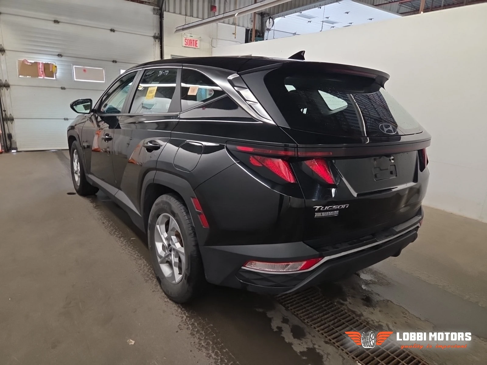 Hyundai Tucson, снимка 4 - Автомобили и джипове - 56018313