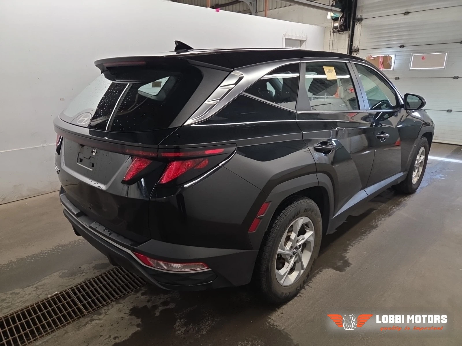 Hyundai Tucson, снимка 3 - Автомобили и джипове - 56018313