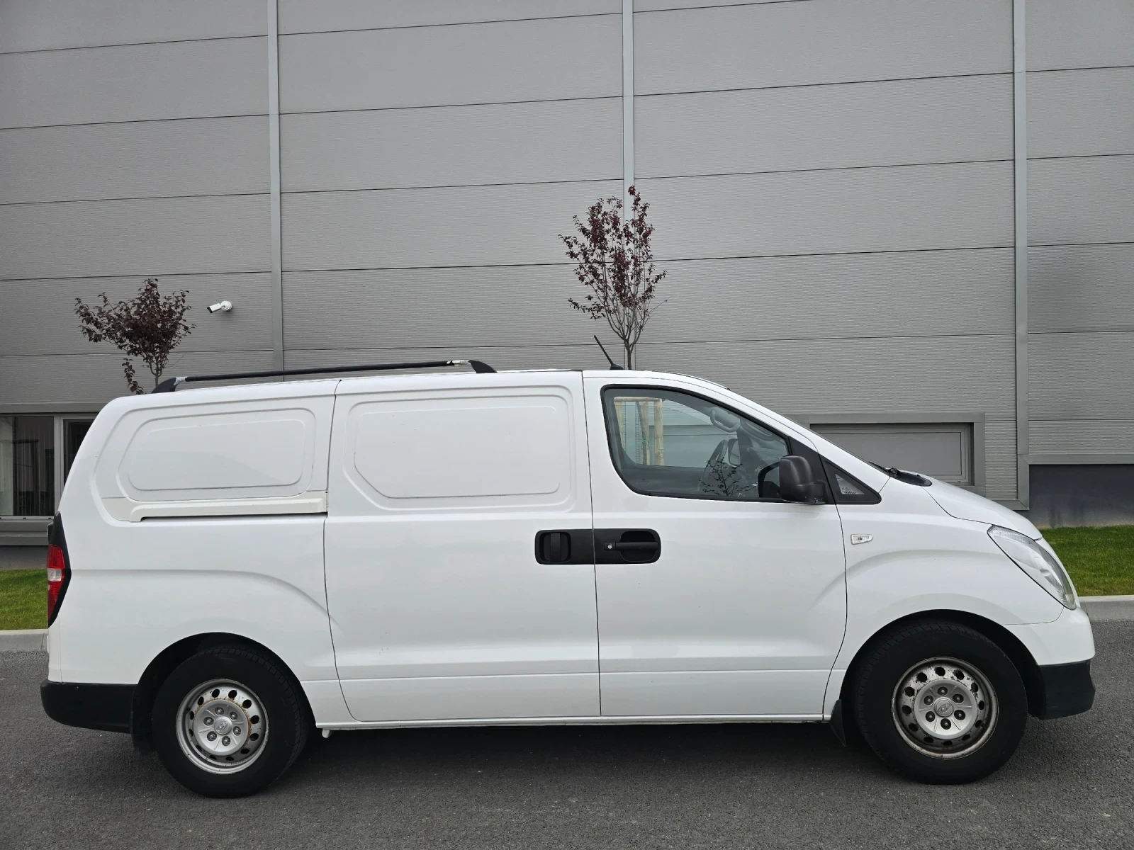 Hyundai H1, снимка 4 - Бусове и автобуси - 56167846